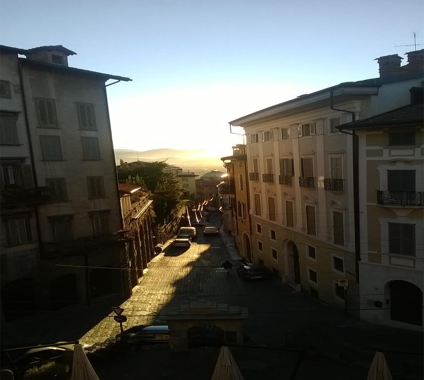 Uptown B'N'B Hotell Bergamo Eksteriør bilde