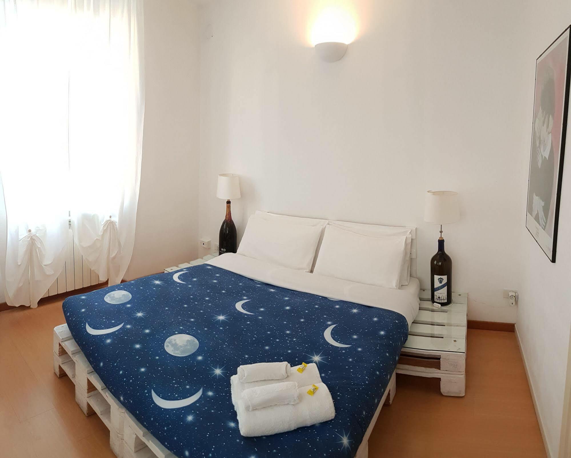 Uptown B'N'B Hotell Bergamo Eksteriør bilde